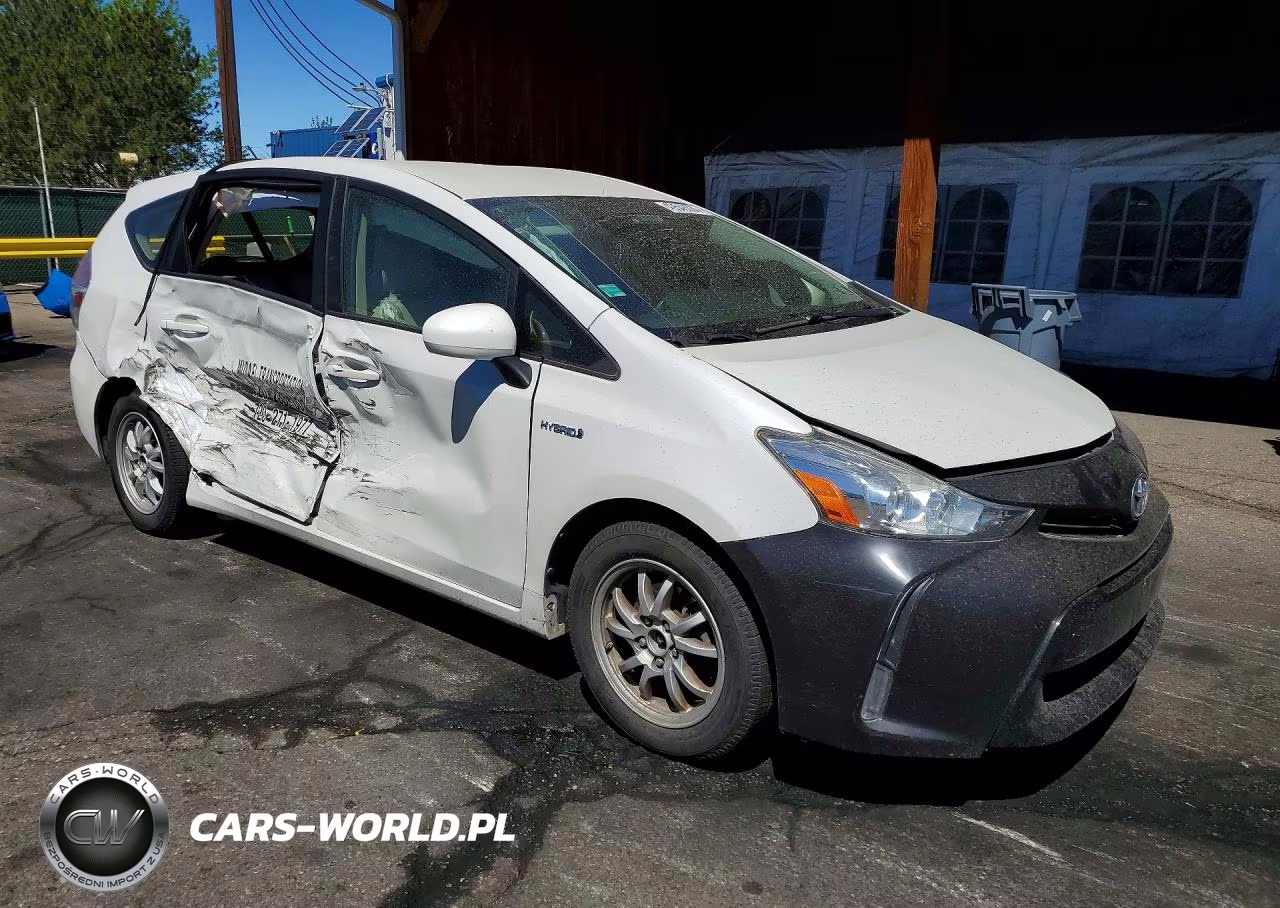 2015 Toyota Prius V Three VIN:JTDZN3EU9FJ018487 - 4