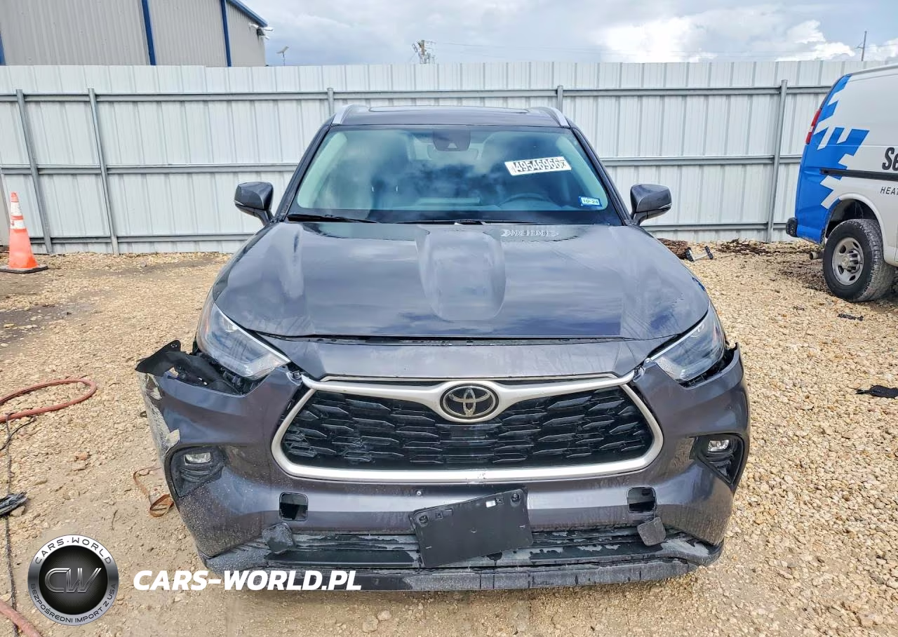 2022 Toyota Highlander Xle VIN:5TDGZRAH8NS558597 - 5
