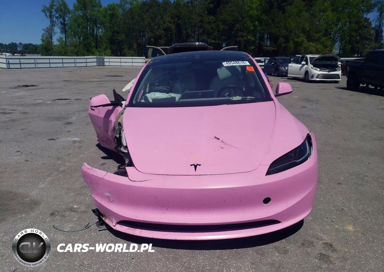 2024 Tesla Model 3 VIN:5YJ3E1EB3RF811031 - 5