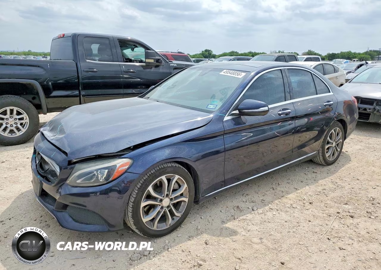 2015 Mercedes-Benz C 300