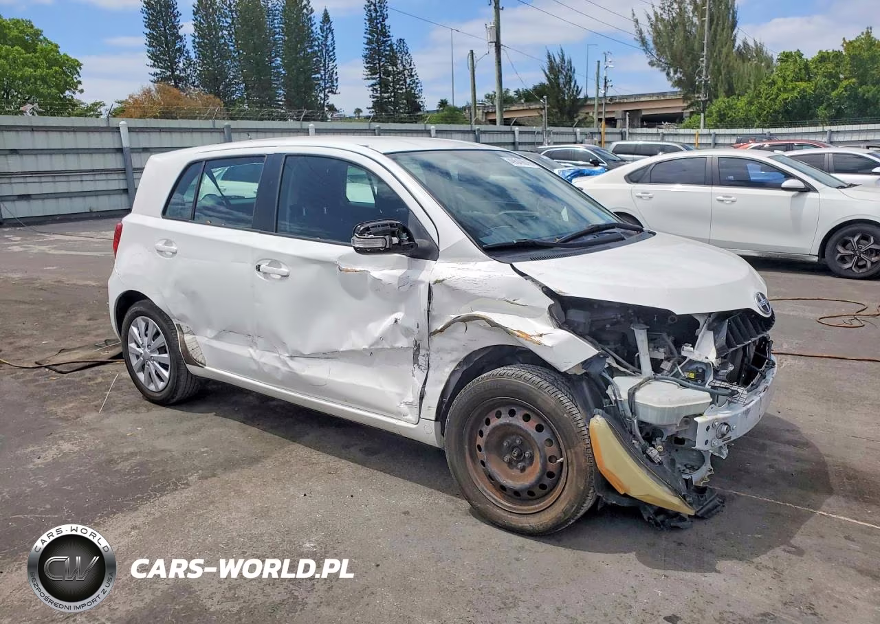 2010 Scion Xd Base VIN:JTKKU4B44A1001595 - 4