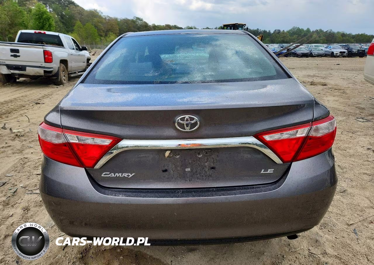 2016 Toyota Camry Le VIN:4T4BF1FK7GR519007 - 6
