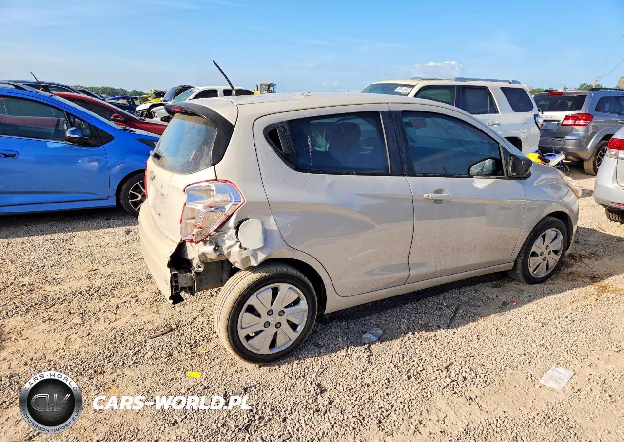 2017 Chevrolet Spark Ls VIN:KL8CB6SA8HC725056 - 3