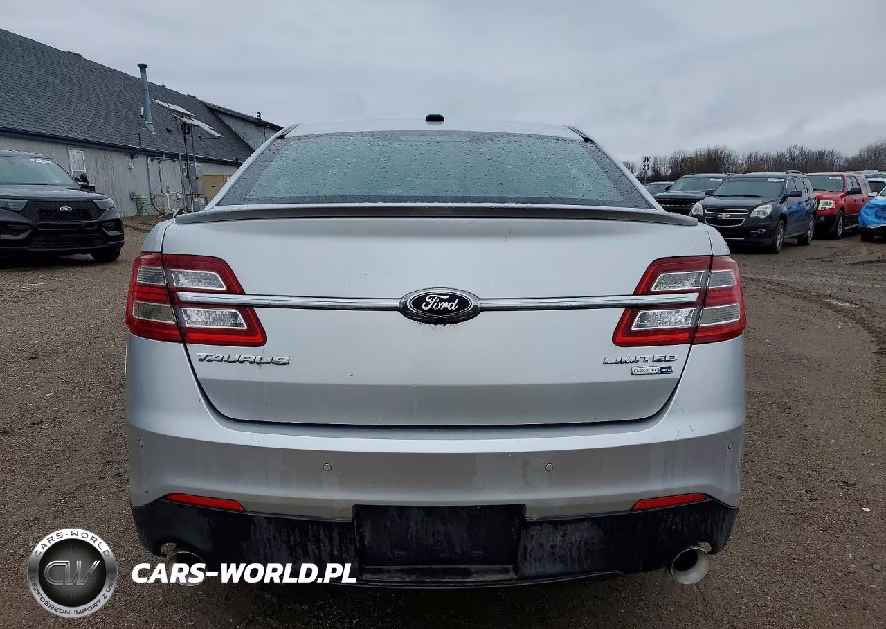 2017 Ford Taurus Limited VIN:1FAHP2J83HG115876 - 6