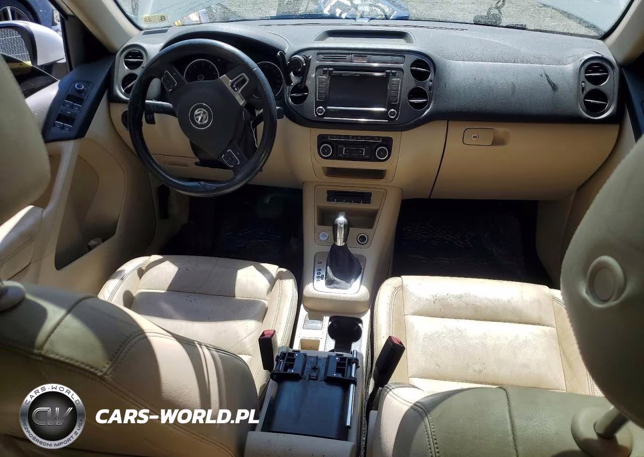 2012 Volkswagen Tiguan VIN:WVGAV7AX9CW002286 - 8