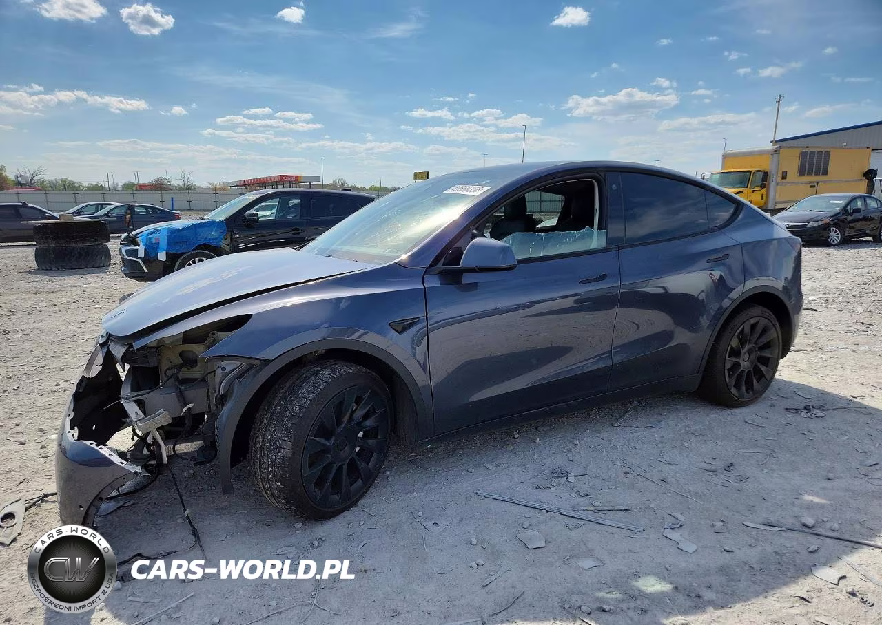 2022 Tesla Model Y – zdjęcie 1 z 13