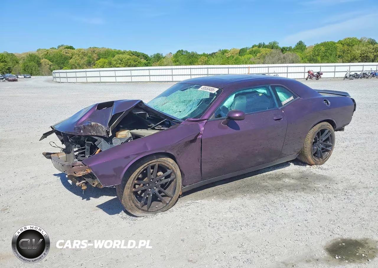 2022 Dodge Challenger Sxt