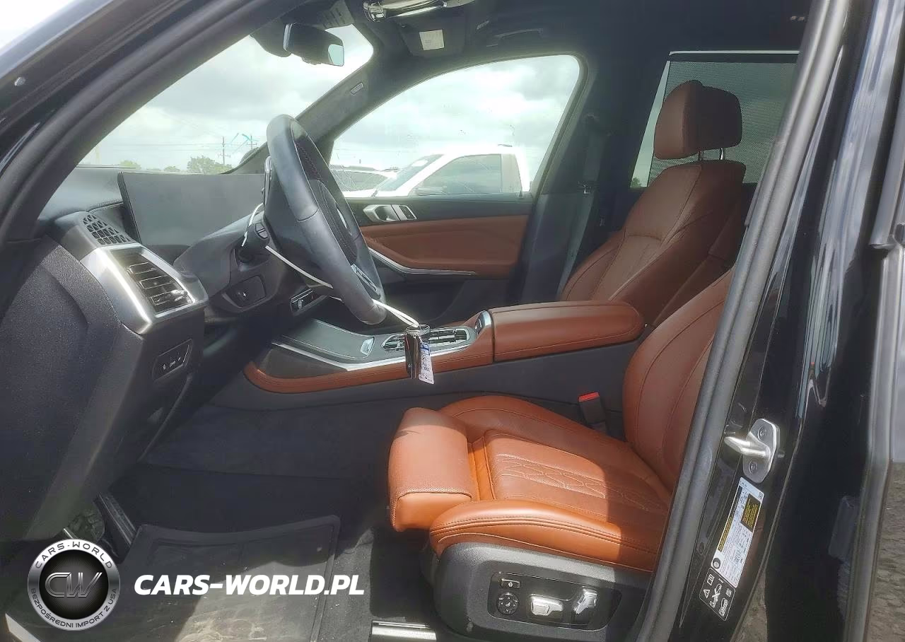 2025 BMW X7 M60I VIN:5UX33EM02S9X77515 - 7