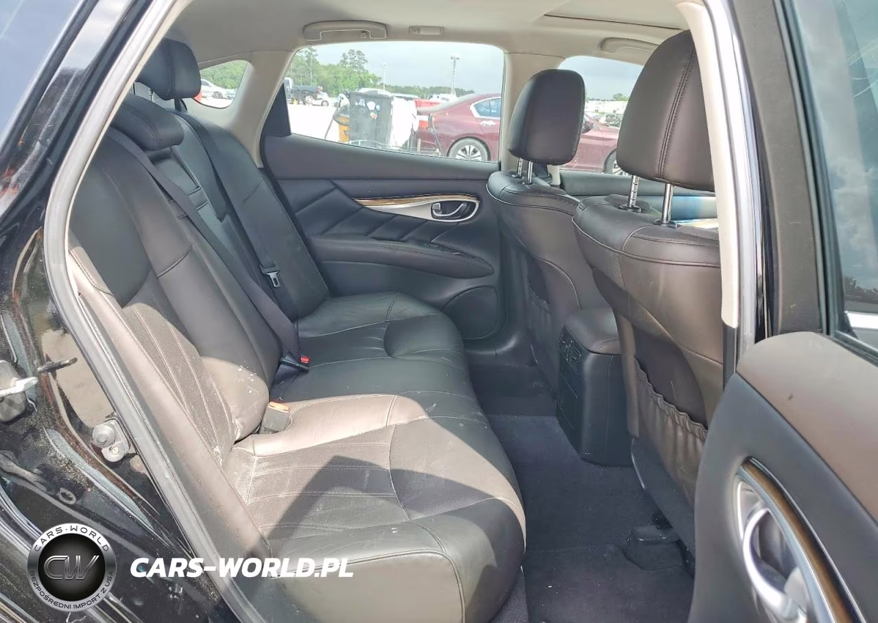 2015 Infiniti Q70 3.7 VIN:JN1BY1AP9FM540714 - 10