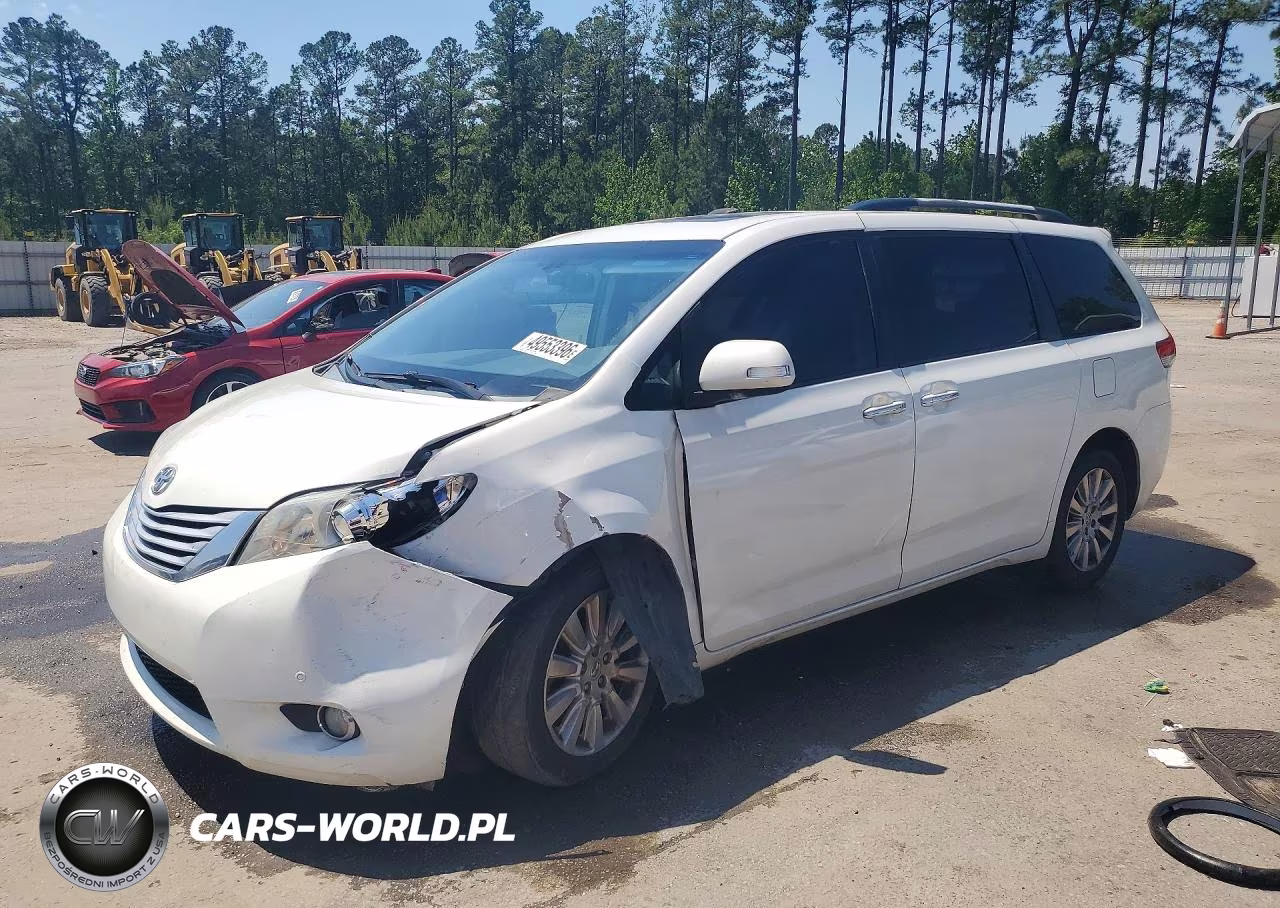 2013 Toyota Sienna Limited 7-Passenger