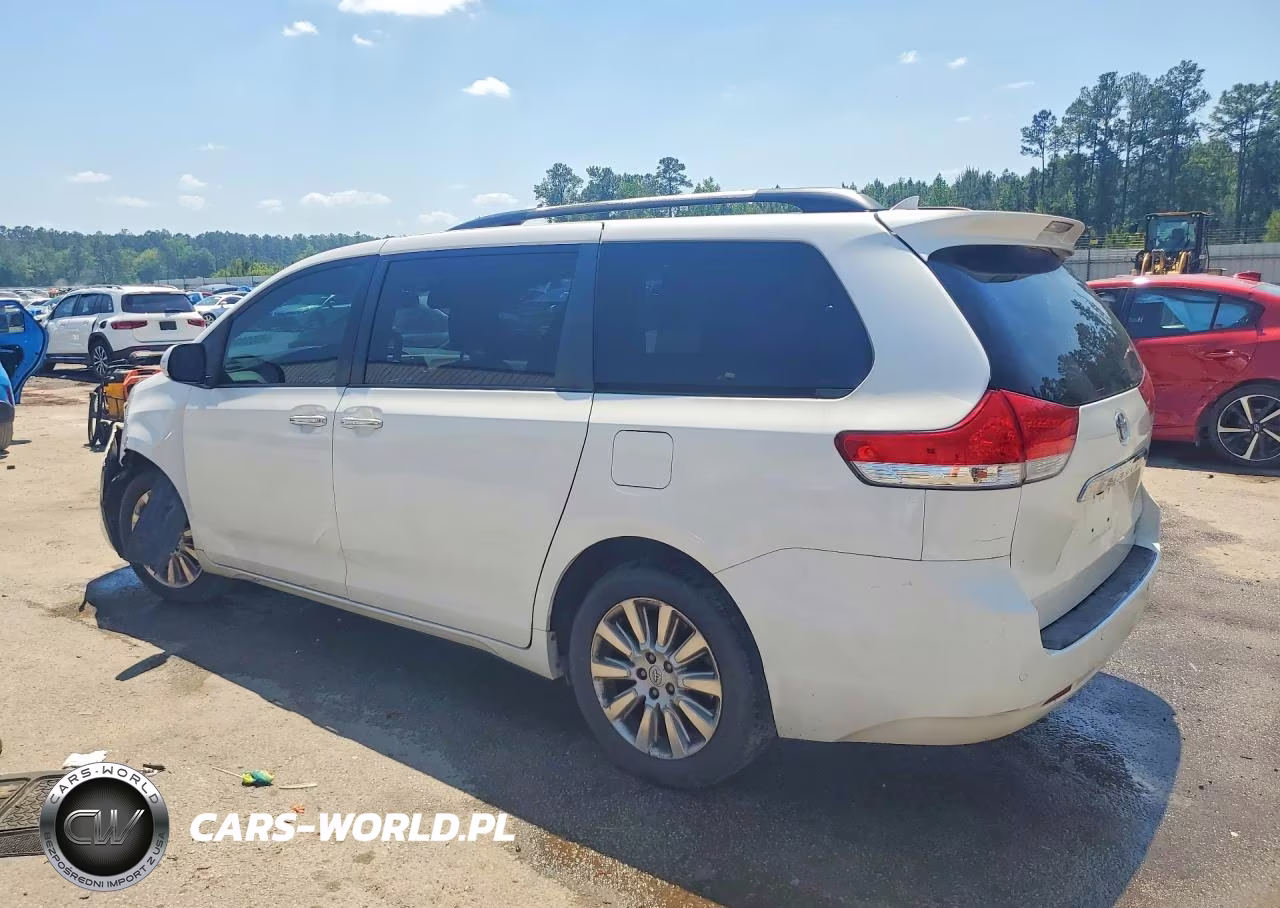 2013 Toyota Sienna Limited 7-Passenger VIN:5TDDK3DCXDS052675 - 2