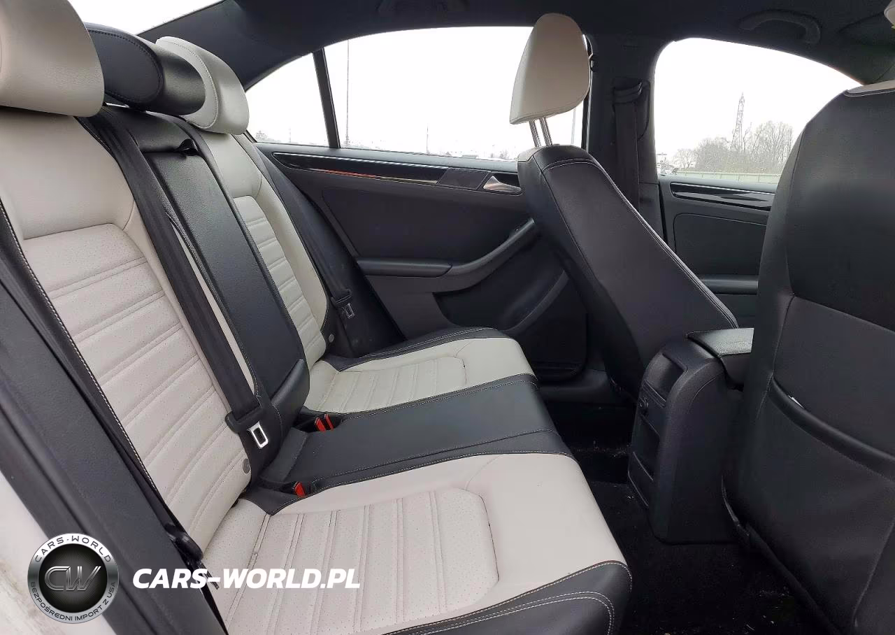 2015 Volkswagen Jetta Se VIN:3VWD17AJ1FM216070 - 10