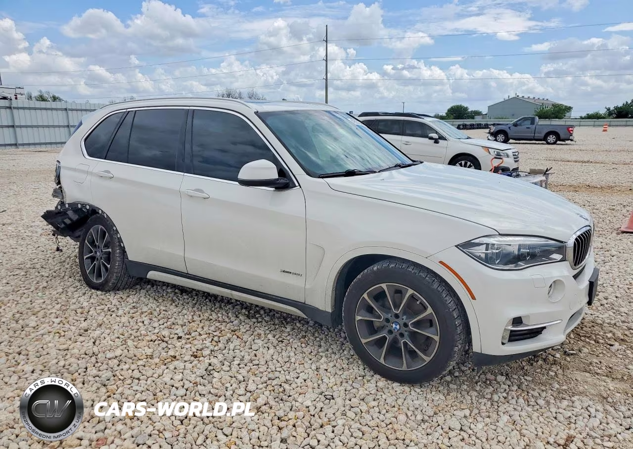 2017 BMW X5 xDrive35I VIN:5UXKR0C30H0V77366 - 4