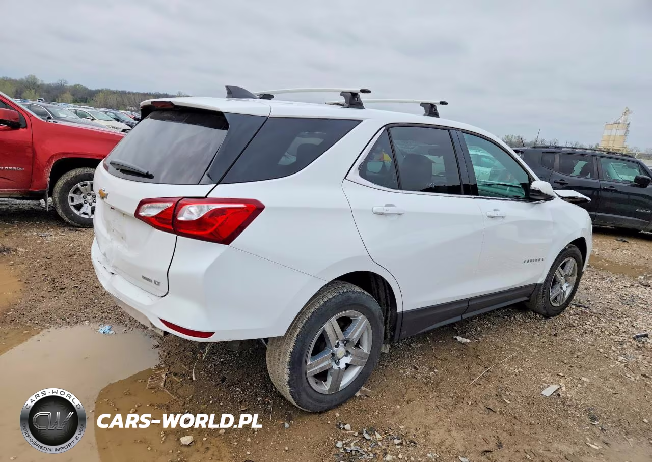 2018 Chevrolet Equinox Lt VIN:2GNAXSEV2J6264692 - 3
