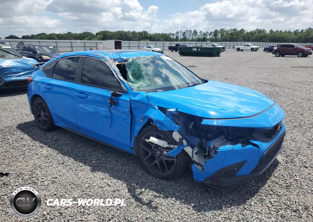 2024 Honda Civic Sport Touring VIN:19XFL1H89RE010645 - 4