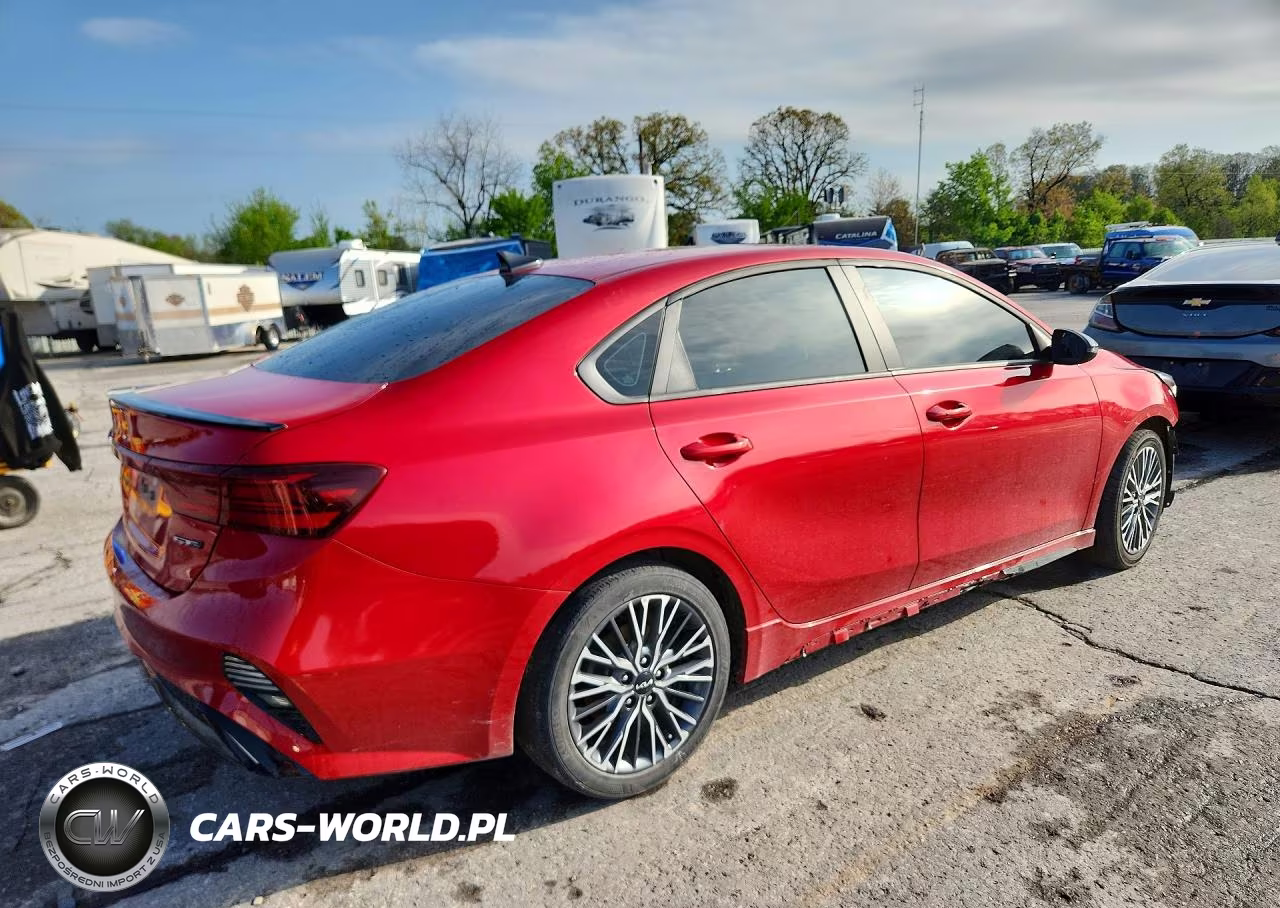 2024 Kia Forte Gt Line VIN:3KPF54AD3RE751523 - 3