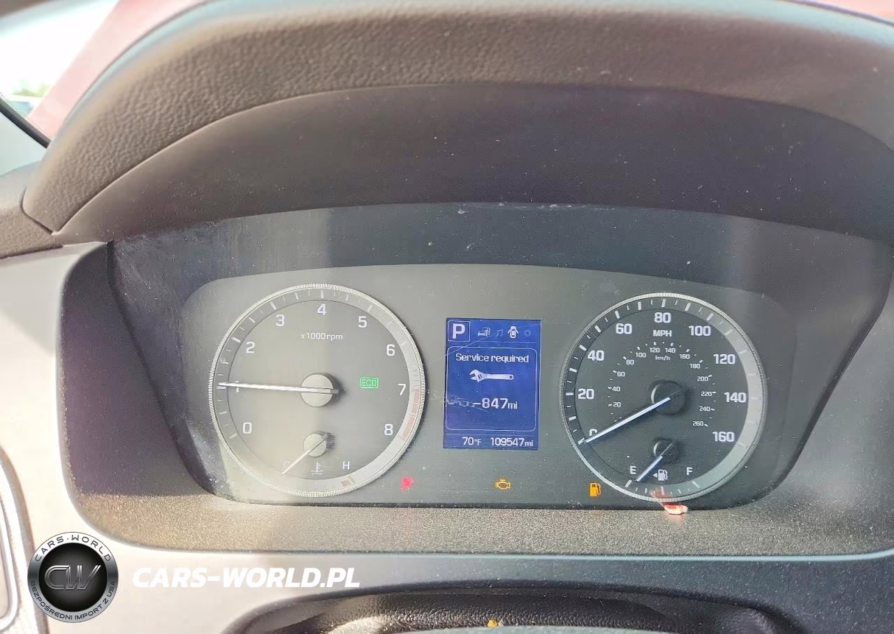 2017 Hyundai Sonata Sport VIN:5NPE34AF3HH581225 - 9
