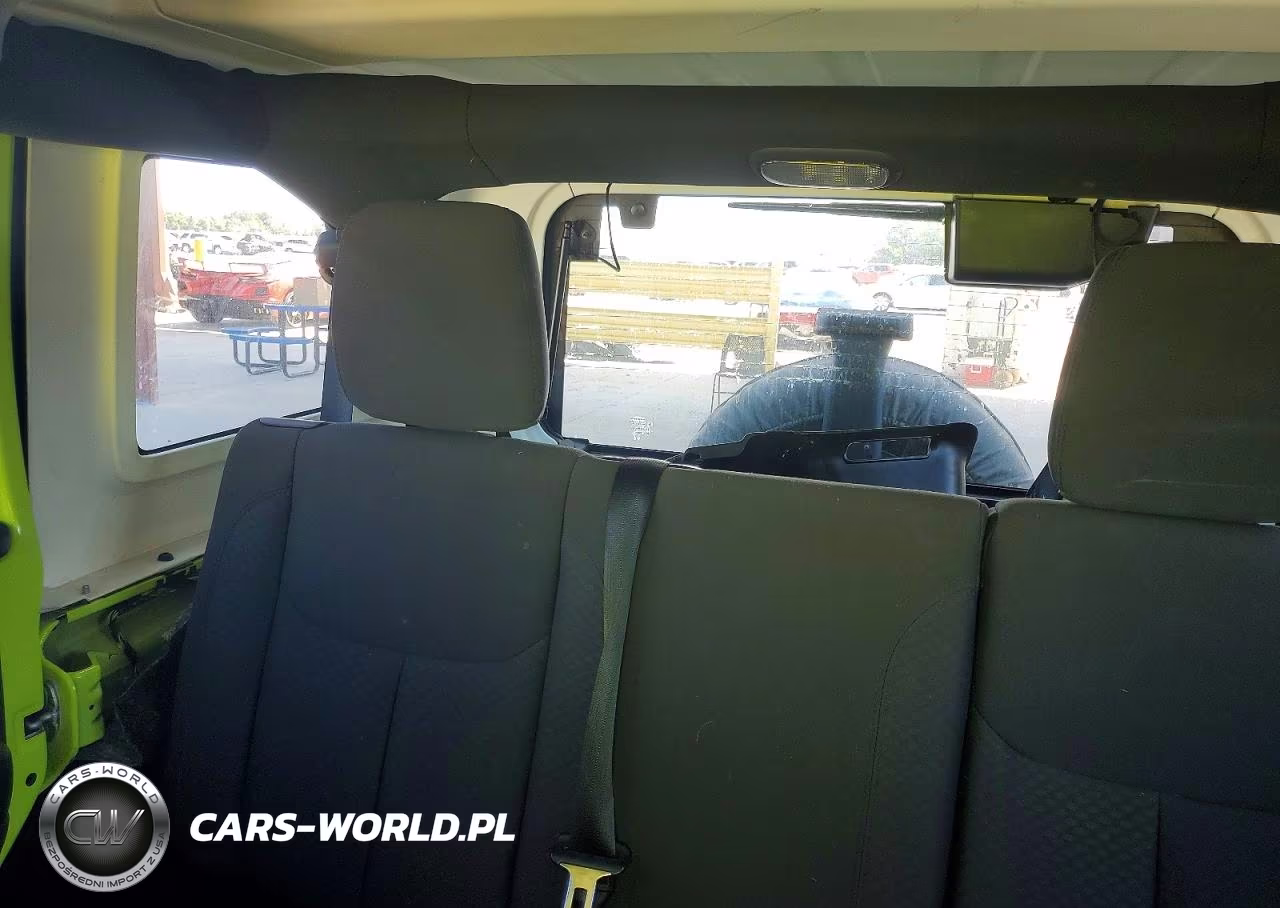 2017 Jeep Wrangler Unlimited Sport VIN:1C4BJWDG5HL532032 - 10