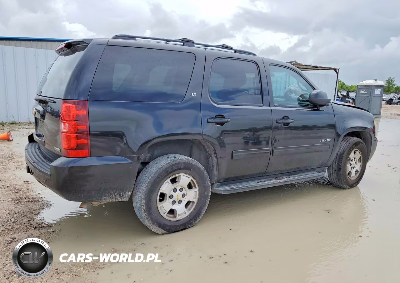 2012 Chevrolet Tahoe C1500 Lt VIN:1GNSCBE02CR159601 - 3