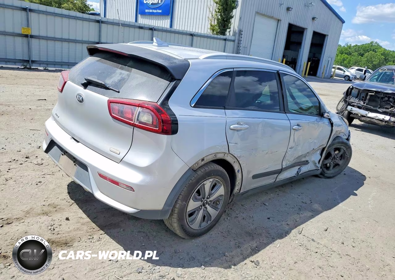 2019 Kia Niro Lx VIN:KNDCB3LC8K5224749 - 3