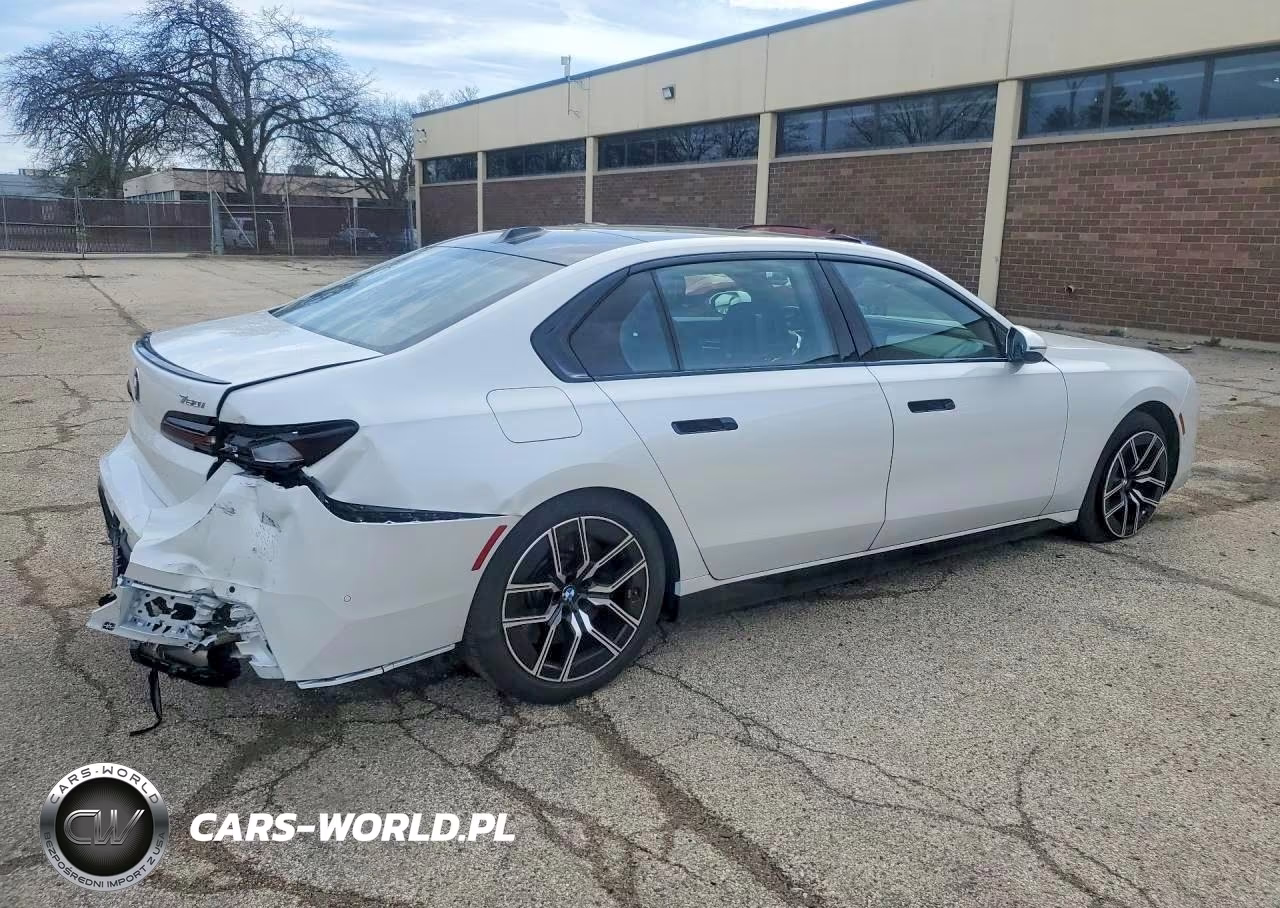 2026 BMW 760 Xi VIN:WBA33EJ01TCW60211 - 3