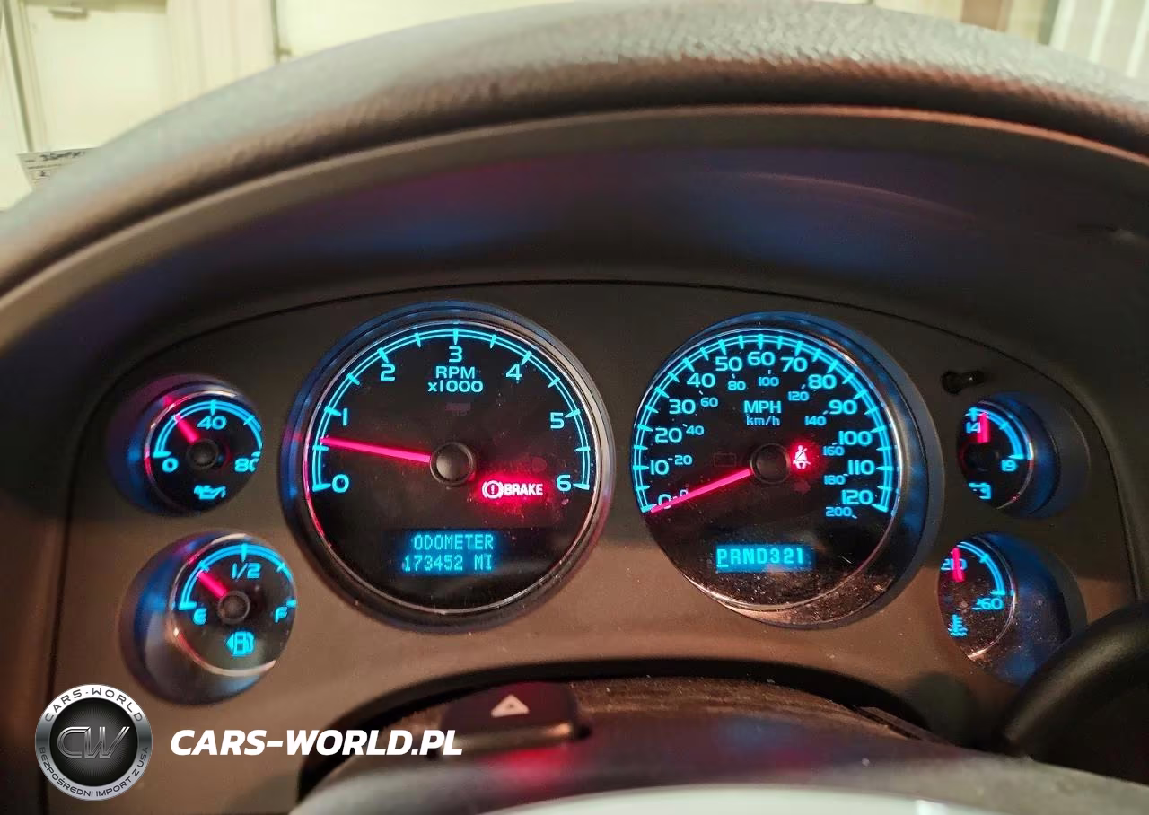 2008 Chevrolet Suburban K1500 Ls VIN:3GNFK16Y38G162081 - 9
