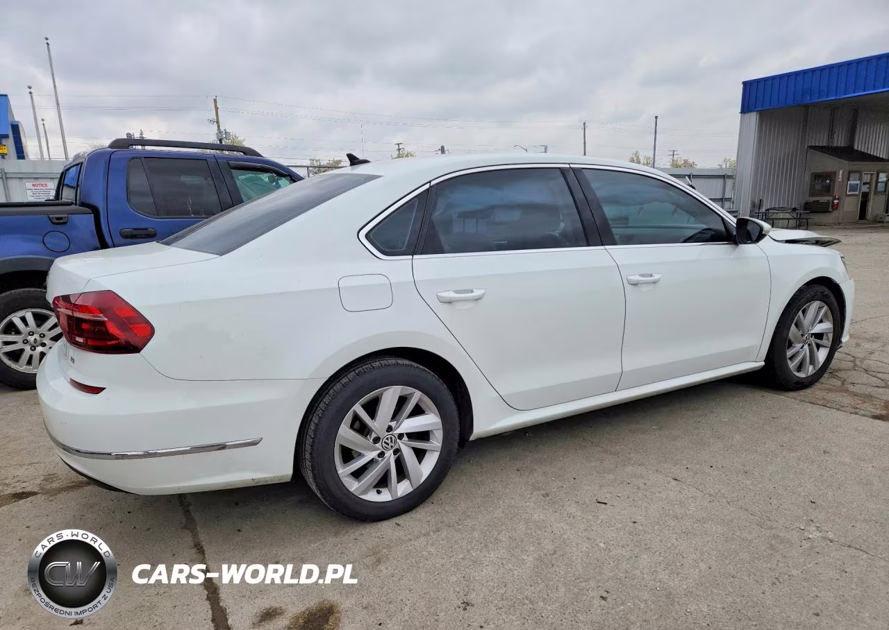 2018 Volkswagen Passat Se VIN:1VWBA7A31JC026532 - 3