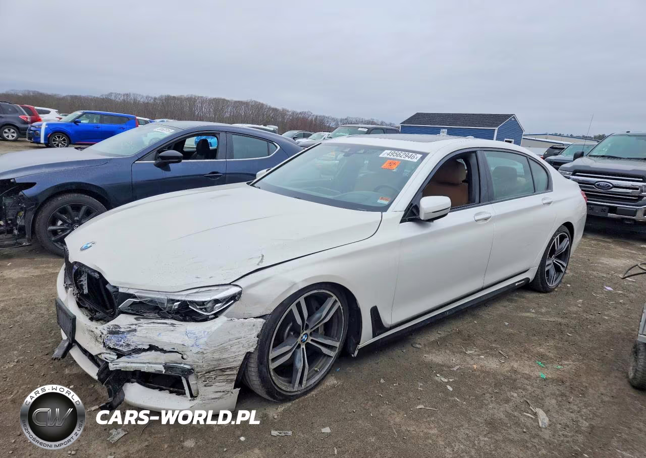 2016 BMW 750 Xi – zdjęcie 1 z 12