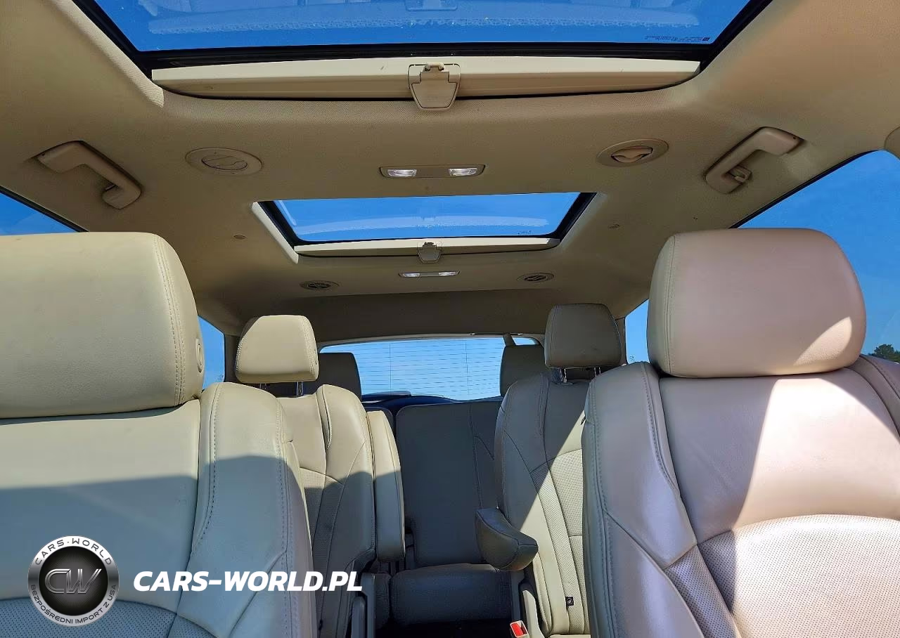 2018 Buick Enclave Premium VIN:5GAERCKW2JJ133743 - 10