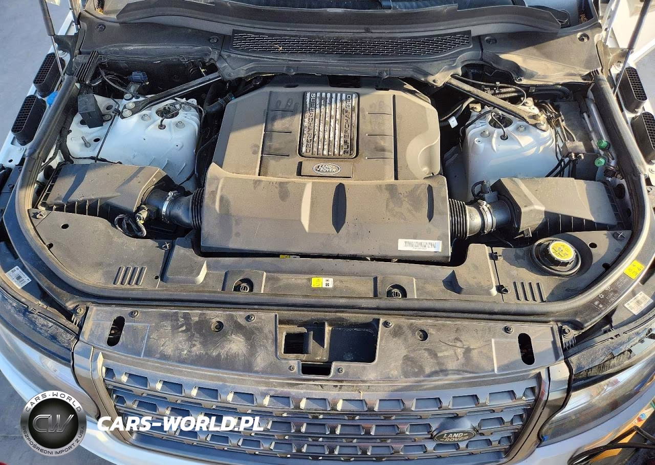 2015 Land Rover Range Rover VIN:SALGR2VF0FA241727 - 11
