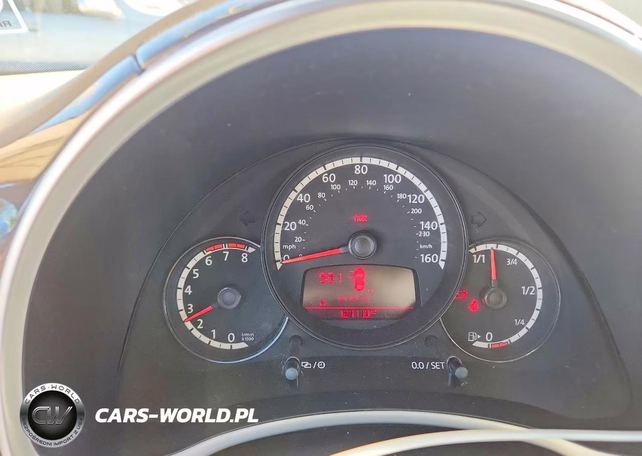 2013 Volkswagen Beetle VIN:3VWHX7AT0DM647515 - 9