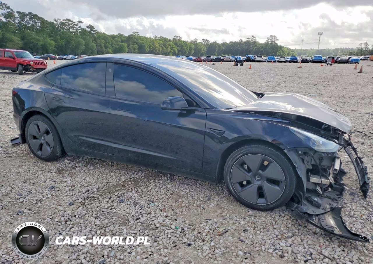2023 Tesla Model 3 VIN:5YJ3E1EA4PF426162 - 4