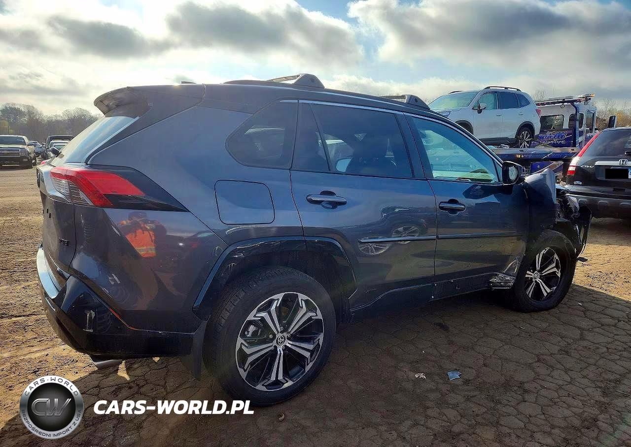 2023 Toyota Rav4 Prime Xse VIN:JTMEB3FV1PD140209 - 3