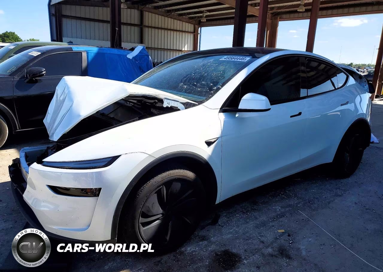 2026 Tesl Model Y Rwd