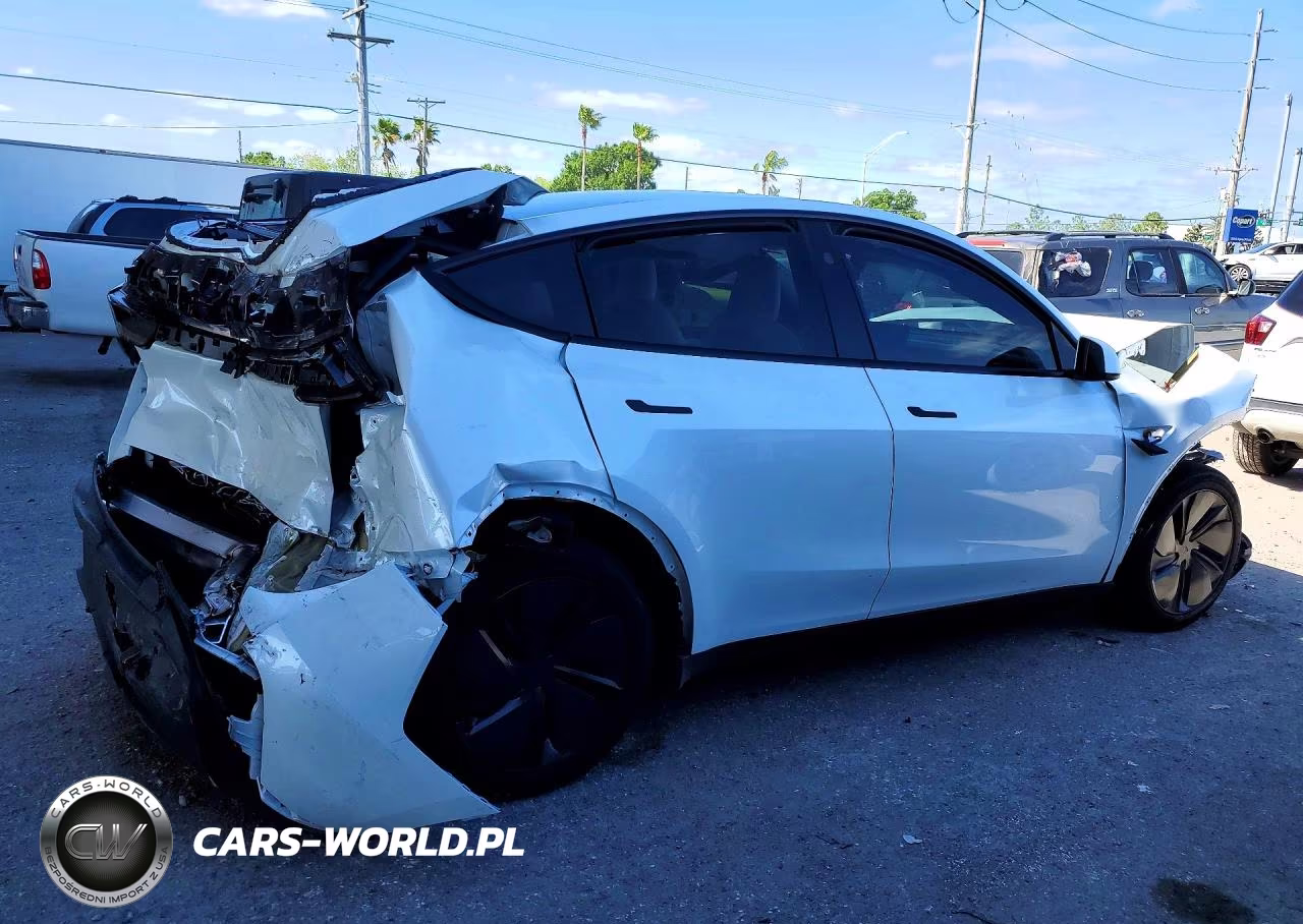 2026 Tesl Model Y Rwd VIN:7SAYGDEDXTA418573 - 3