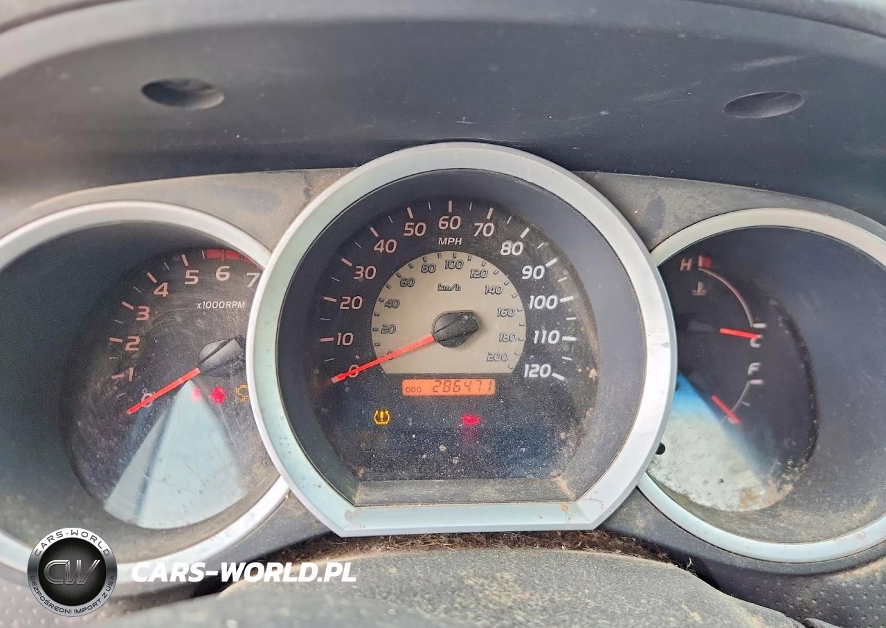 2010 Toyota Tacoma Base VIN:5TENX4CN7AZ730313 - 9