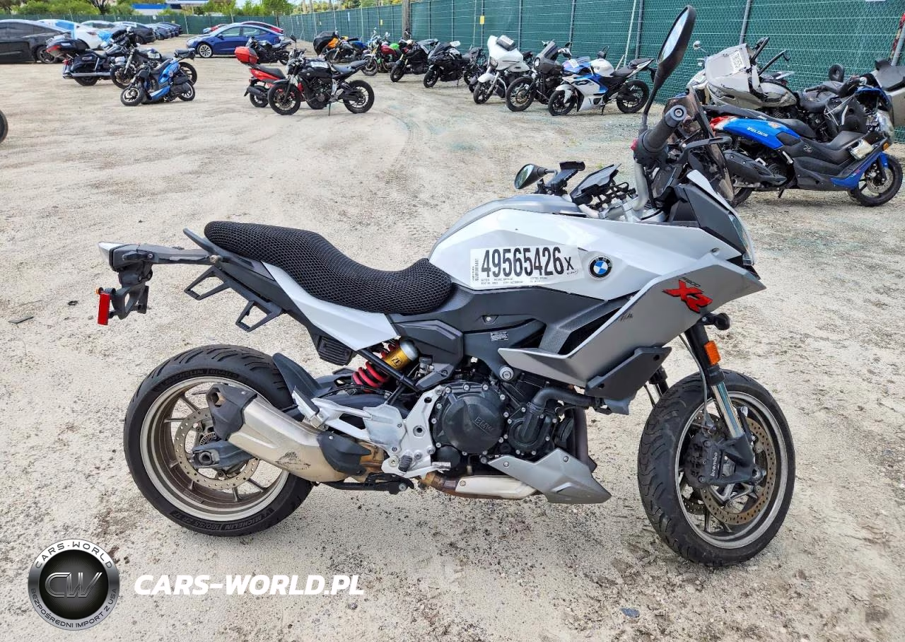 2021 BMW F 900 Xr