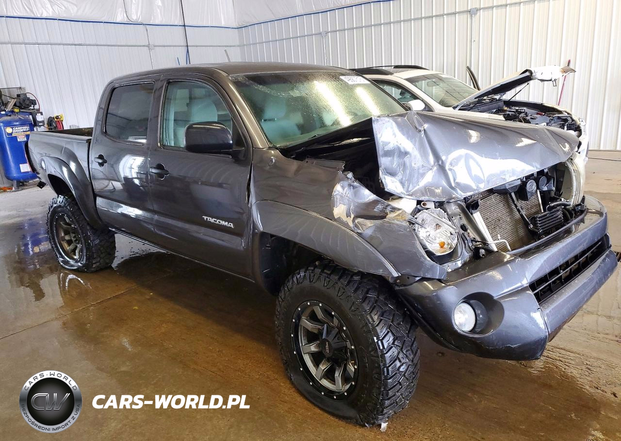 2011 Toyota Tacoma Double Cab VIN:3TMLU4ENXBM080954 - 4
