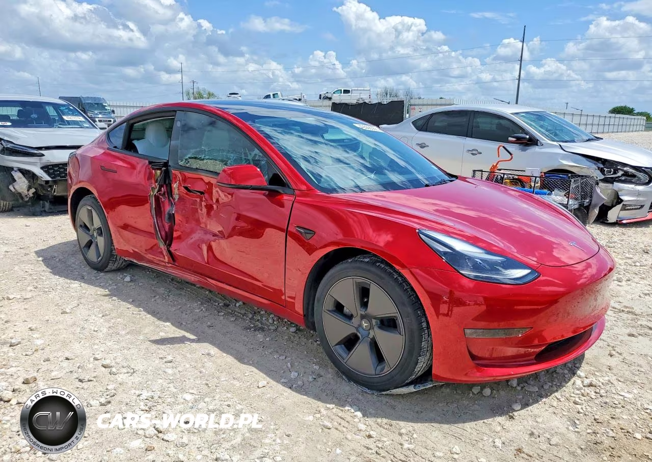 2023 Tesla Model 3 VIN:5YJ3E1EA9PF580673 - 4