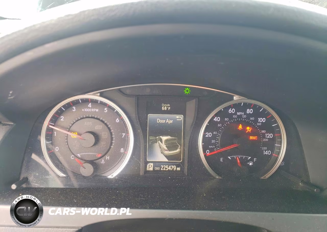 2016 Toyota Camry Se VIN:4T1BF1FK1GU226665 - 9