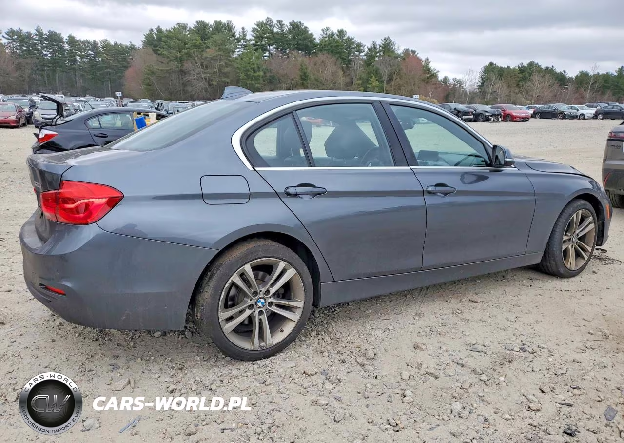 2017 BMW 330 Xi VIN:WBA8D9G3XHNU64517 - 3