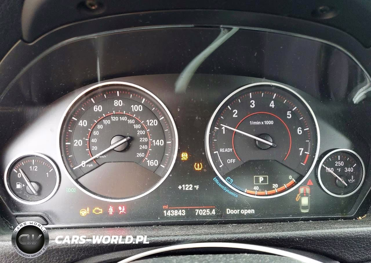 2017 BMW 330 Xi VIN:WBA8D9G3XHNU64517 - 9