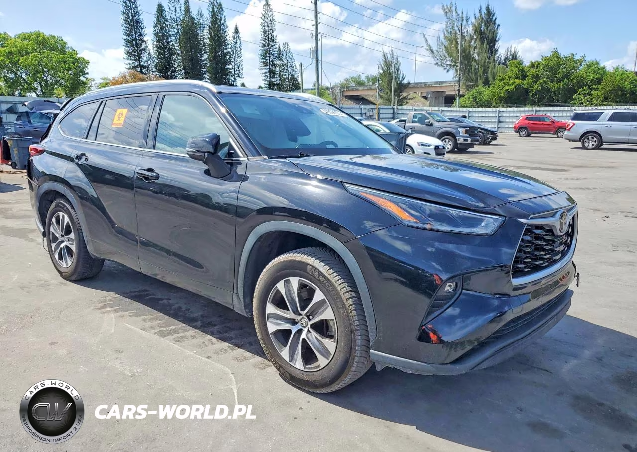 2021 Toyota Highlander Xle VIN:5TDGZRAH7MS536668 - 4