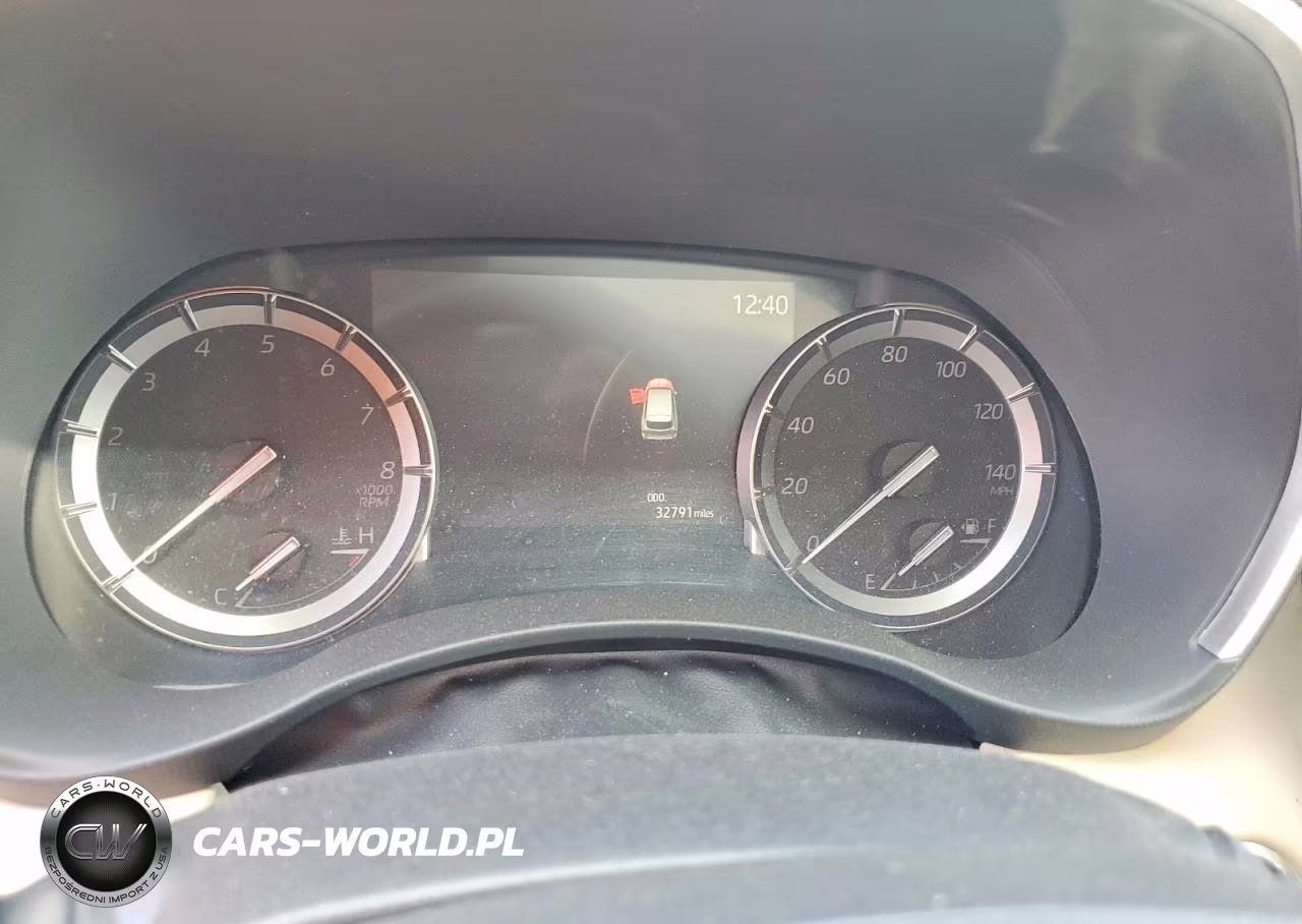 2021 Toyota Highlander Xle VIN:5TDGZRAH7MS536668 - 9