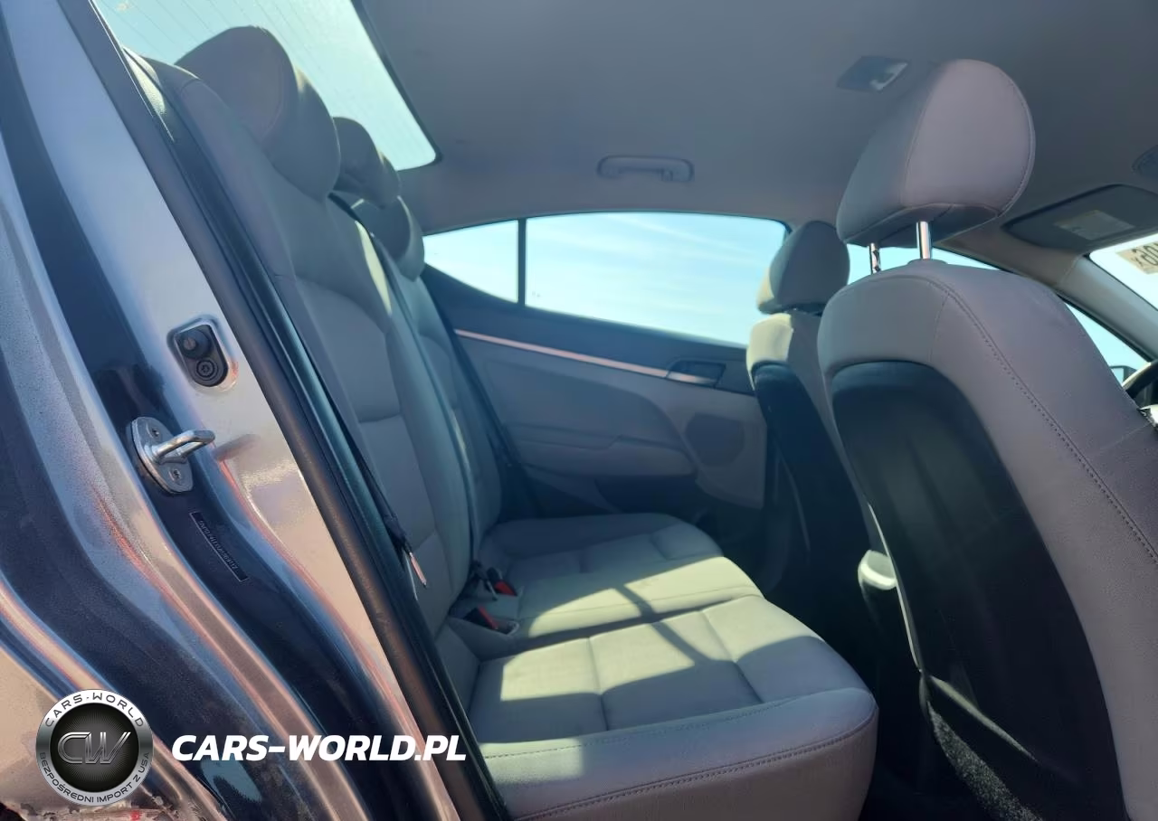 2018 Hyundai Elantra Se VIN:5NPD74LF0JH369112 - 10