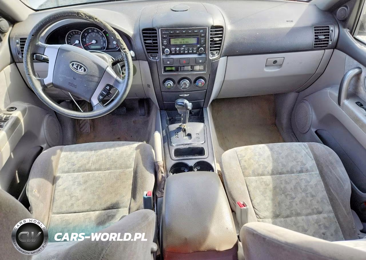 2007 Kia Sorento VIN:KNDJD736375696321 - 8