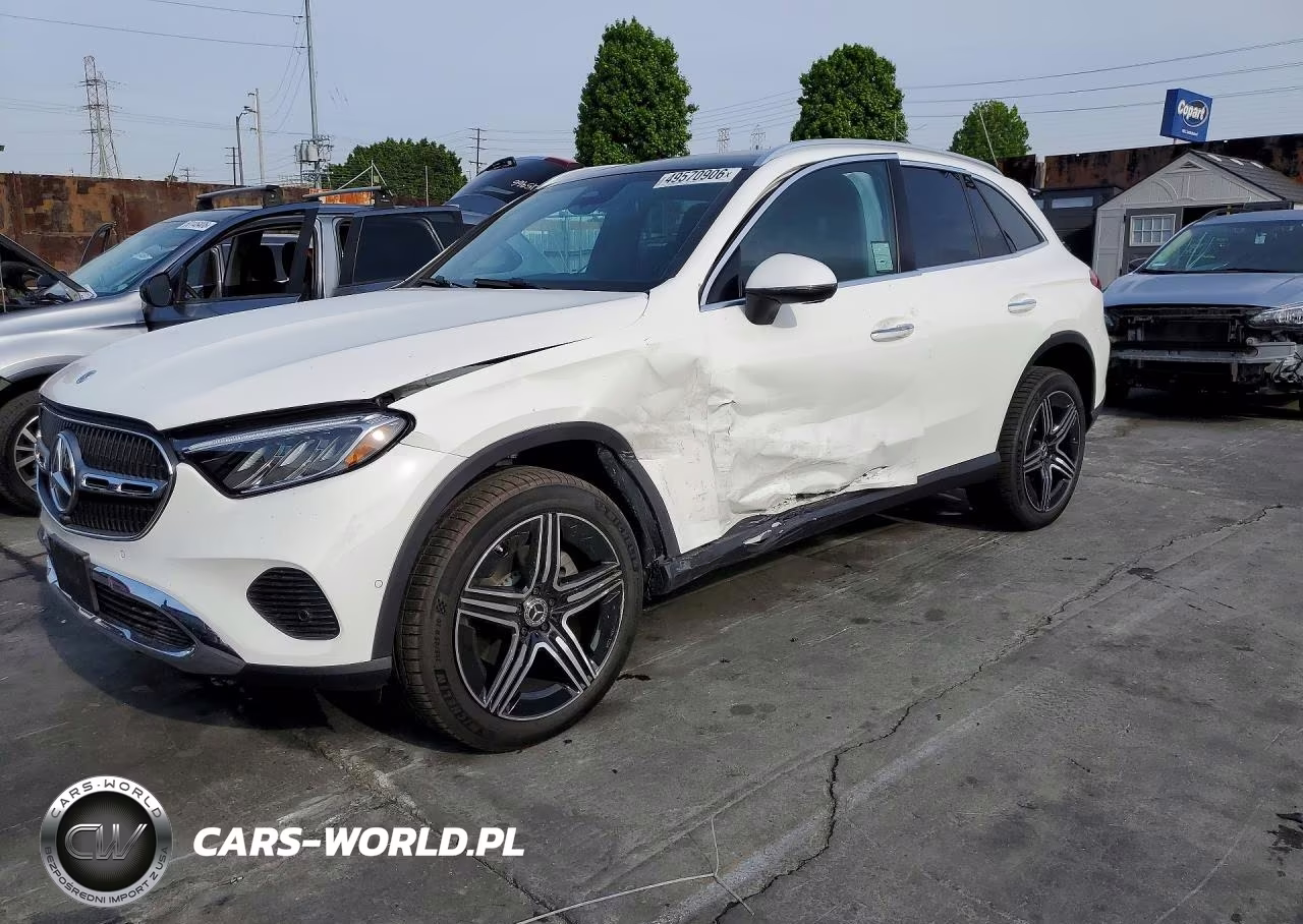 2026 Mercedes-Benz Glc 300