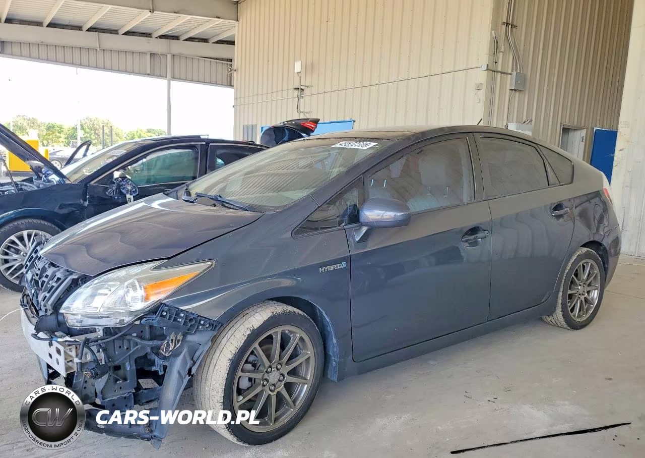 2010 Toyota Prius Iii