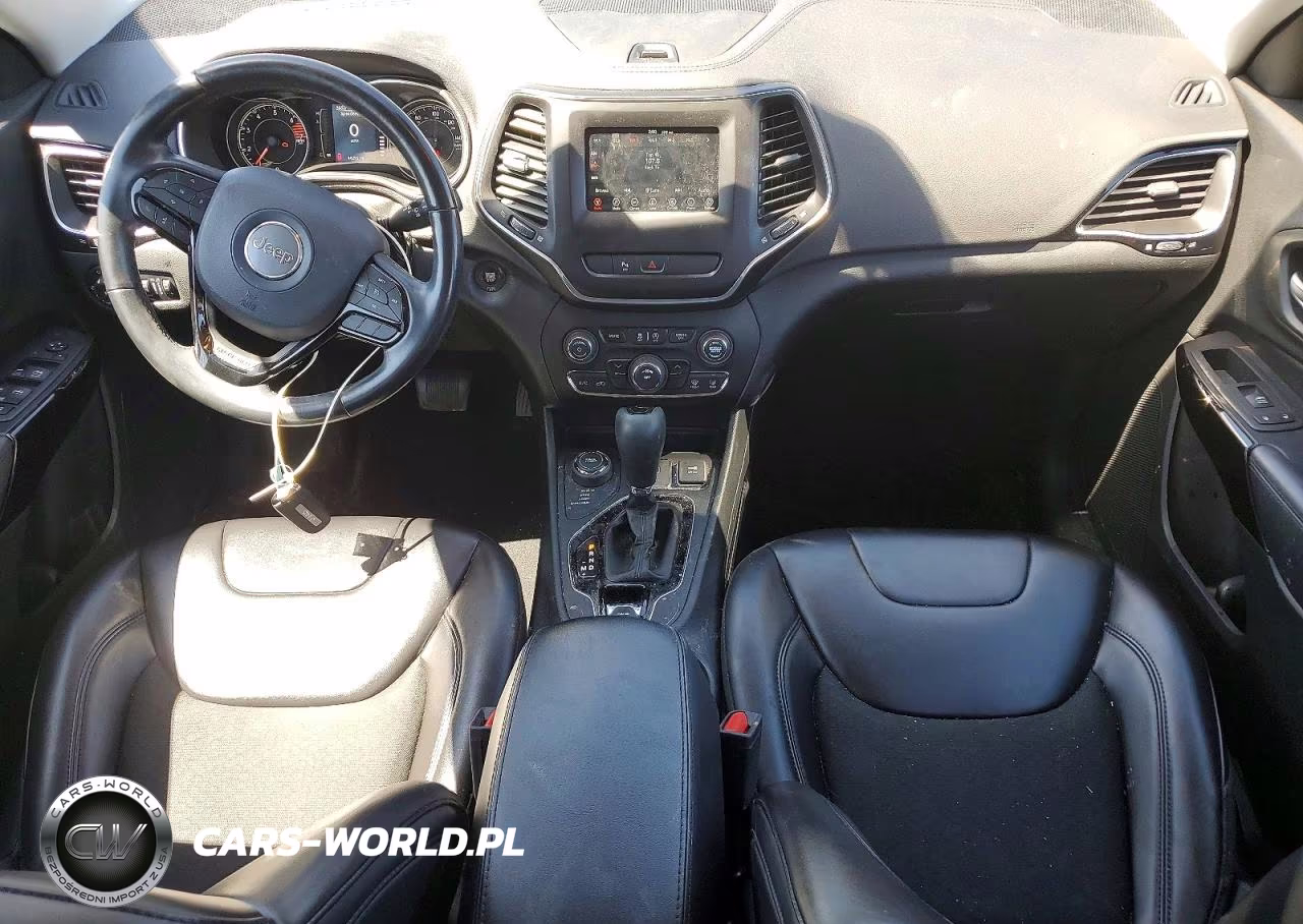 2020 Jeep Cherokee Latitude Plus VIN:1C4PJMLB5LD584344 - 8