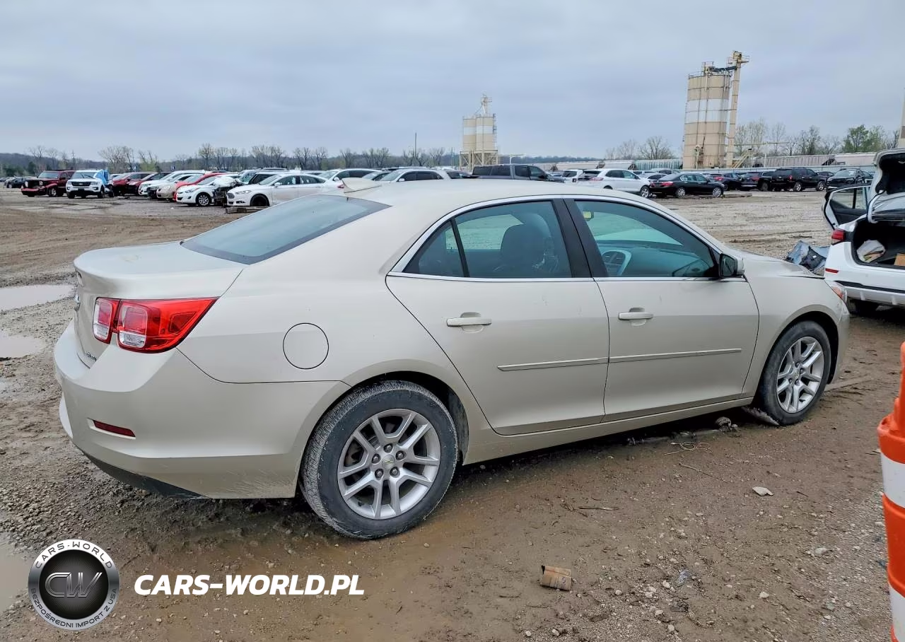 2015 Chevrolet Malibu 1Lt VIN:1G11C5SL4FF263462 - 3